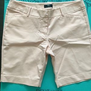 New Light pink/move Bermuda size 16 woman’s shorts